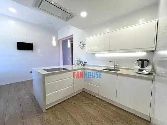 Cocina de Casa o chalet en venta en Gijón  con Calefacción, Terraza y Trastero