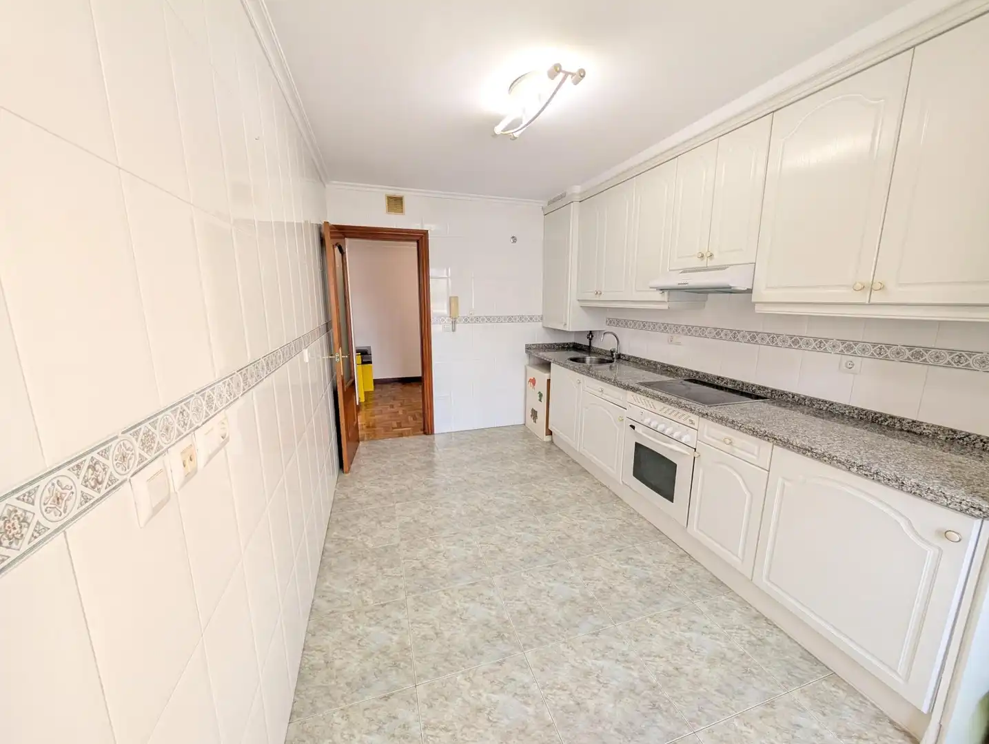 Appartamento con ascensore in vendita a Calle IGNACIO HERRERO GARRALDA 13, imagen 4