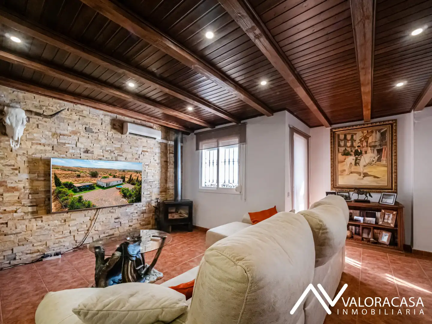 Sala d'estar de Casa o xalet en venda en Cártama amb Aire condicionat, Terrassa i Moblat
