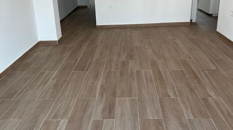 Foto 3 de Piso de alquiler en San Vicente, Sevilla Capital
