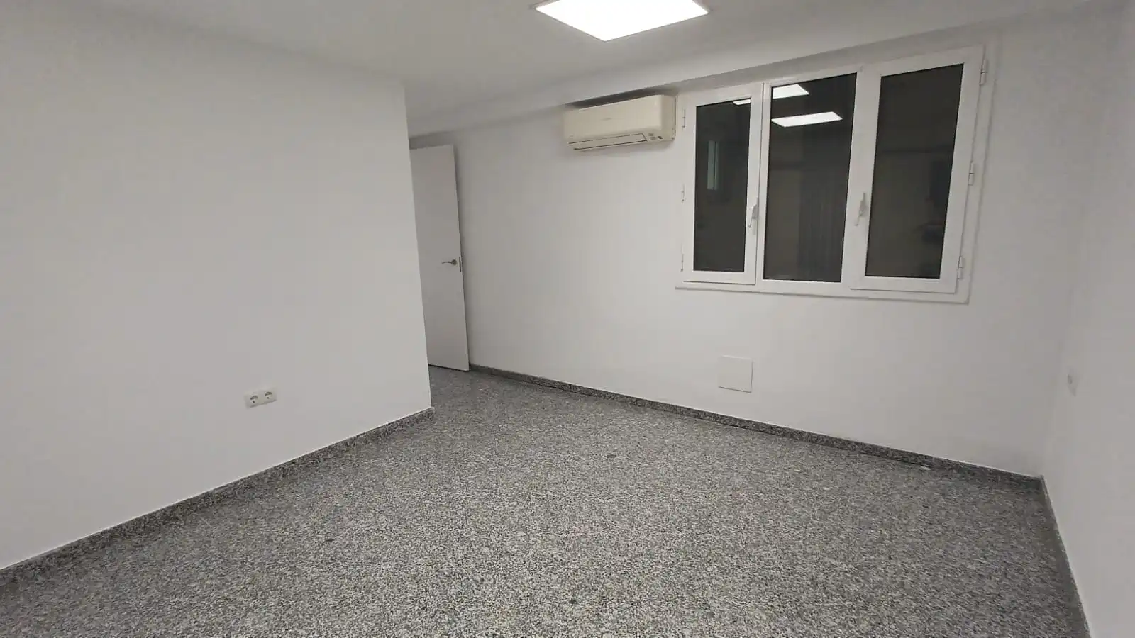 Appartement avec ascenseur à vendre à Carrer del Comte d'Urgell, imagen 4