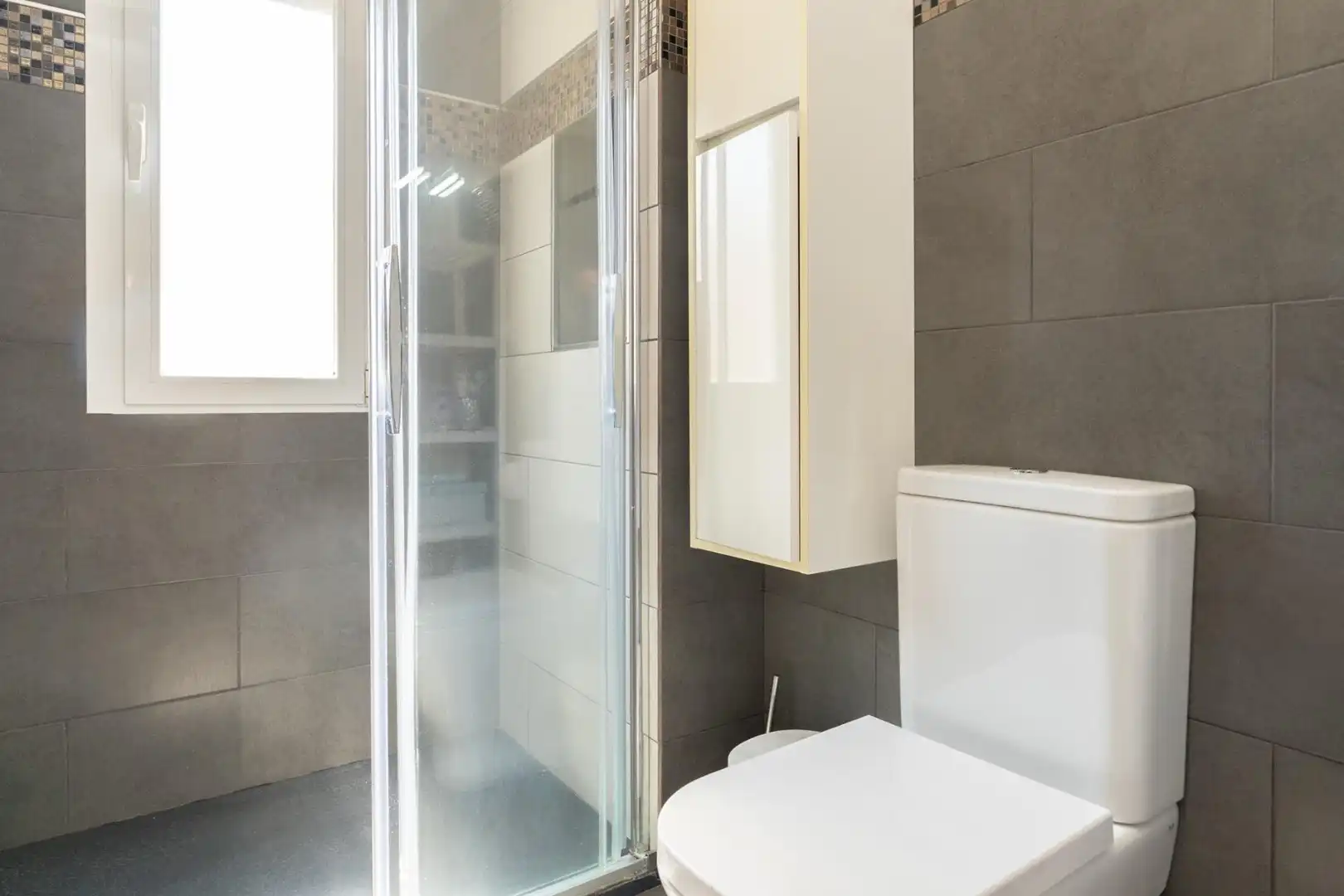 Bathroom of Flat for sale in Motril  with Air Conditioner and Balcony