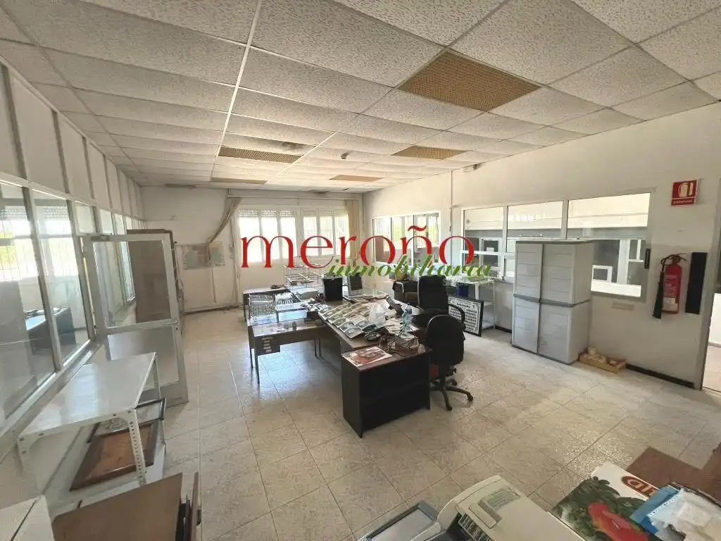 Nave industrial de alquiler en Elche / Elx