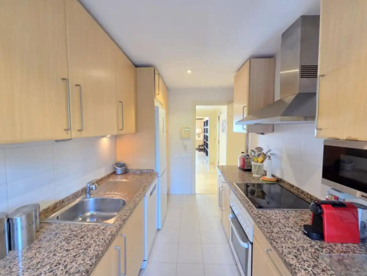 Appartement compact avec piscine à vendre à La Duquesa, imagen 11