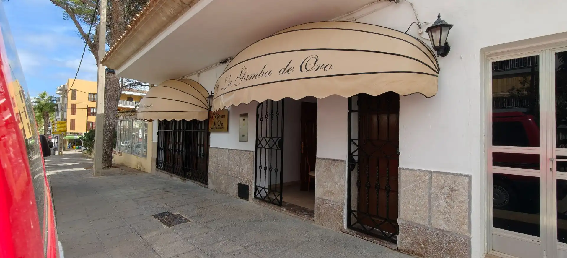 Commercial properties for sale in Manacor  with Air Conditioner and Furnished