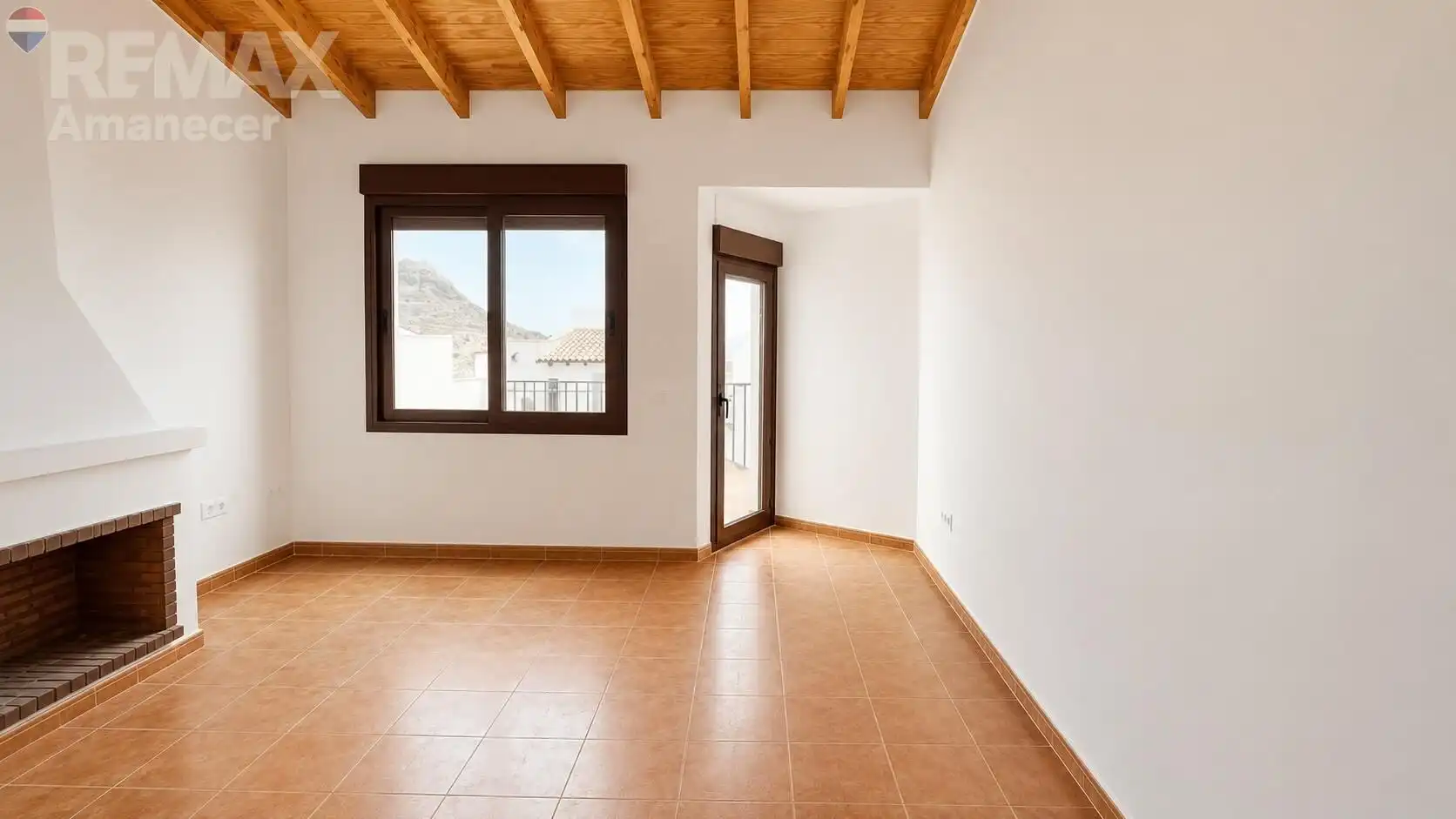 Casa adosada en venda en Relleu amb Aire condicionat, Calefacció i Jardí privat