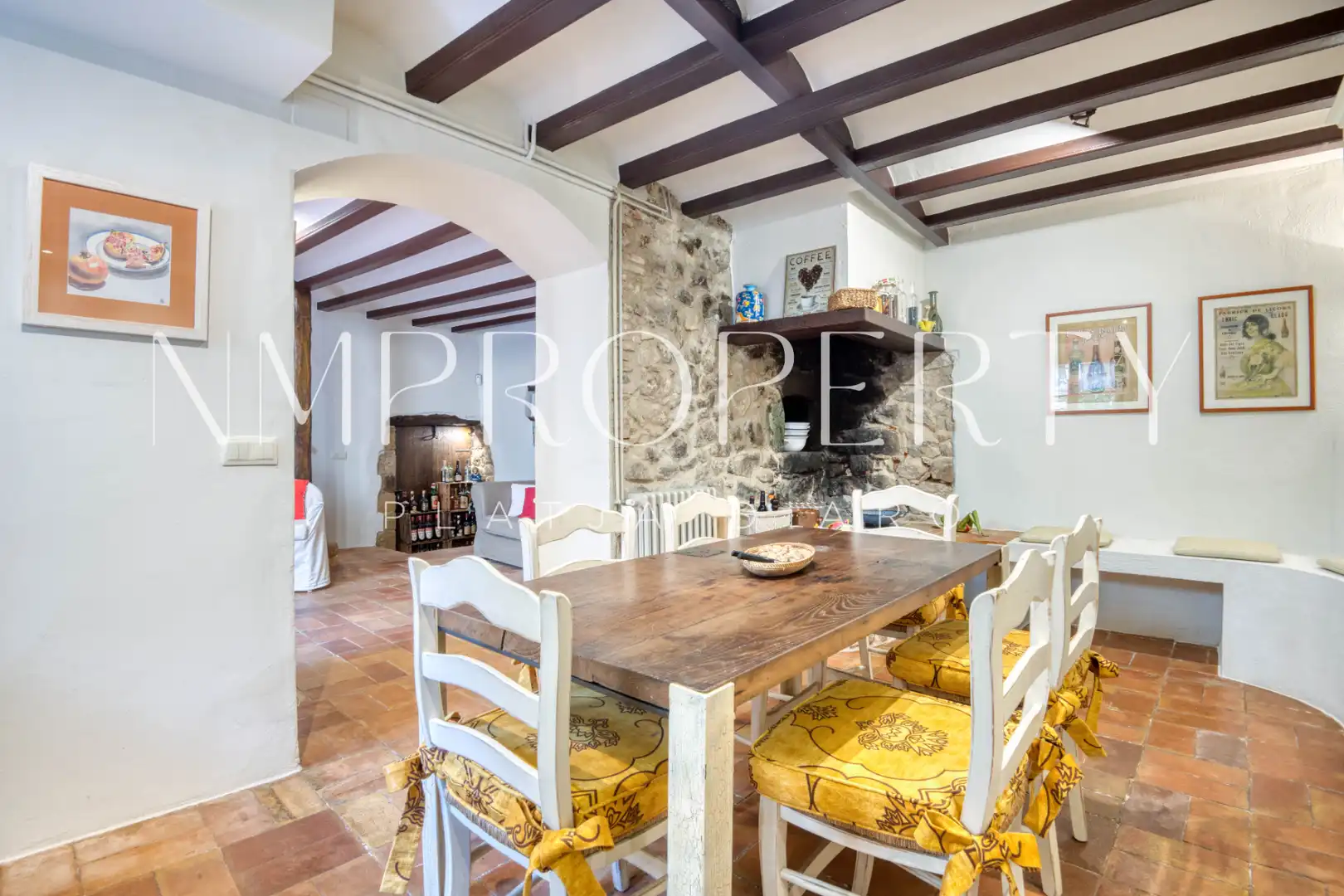 Comedor de Finca rústica de alquiler en Castell d'Aro, Platja d'Aro i s'Agaró con Jardín privado, Terraza y Amueblado