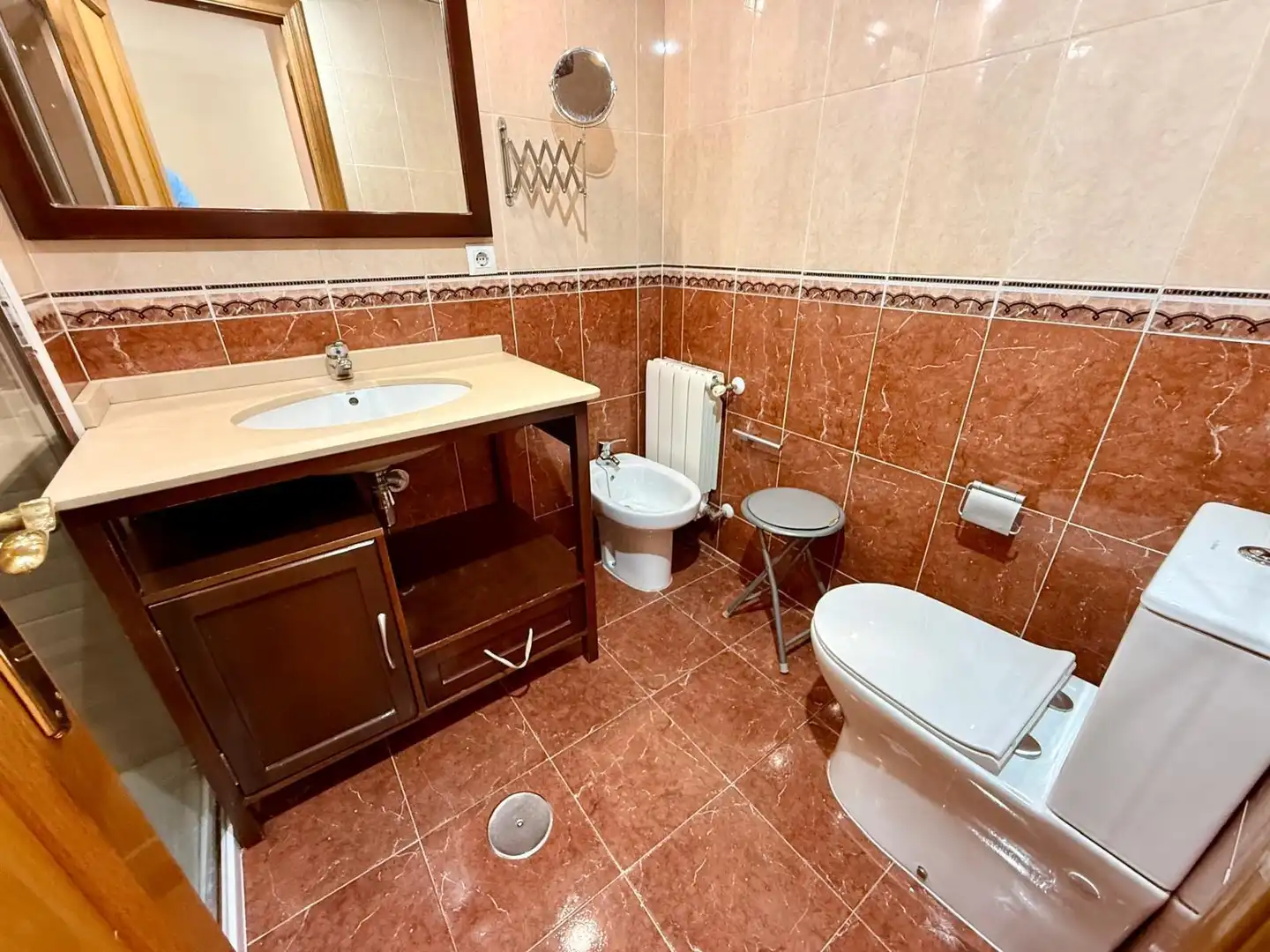 Badezimmer von Einfamilien-Reihenhaus zur Miete in Badajoz mit Klimaanlage, Heizung und Terrasse