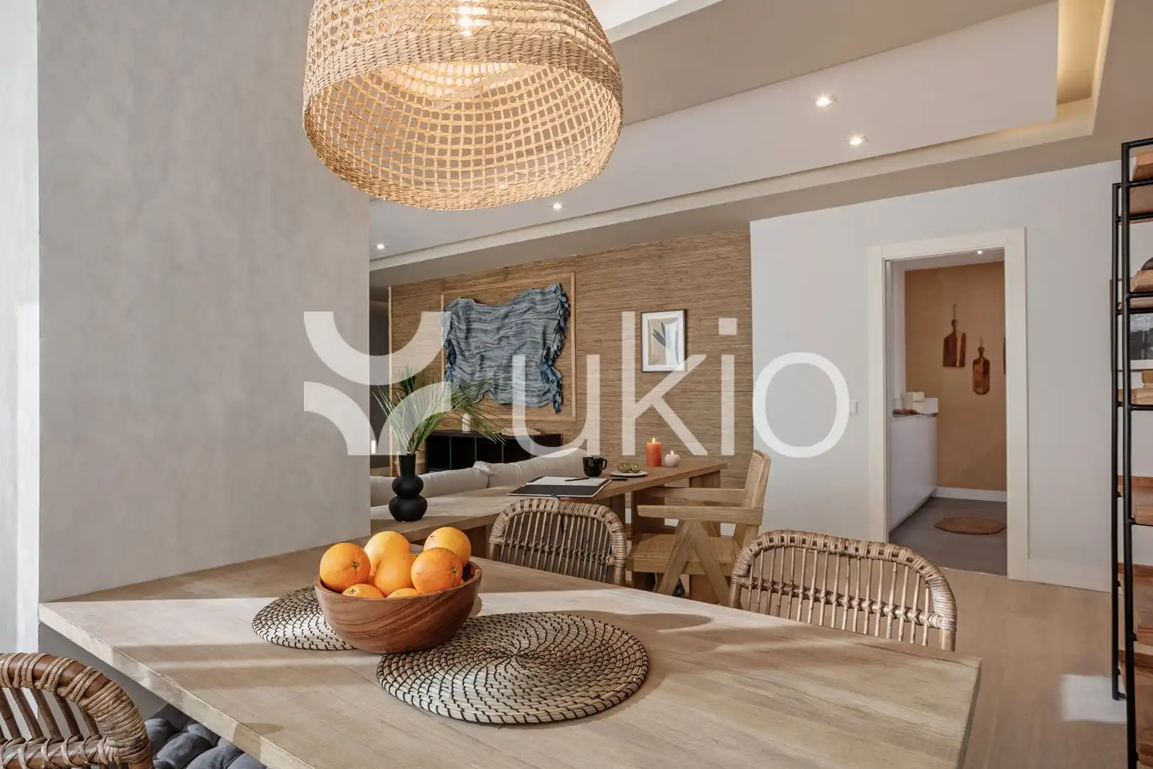 Sala d'estar de Apartament de lloguer en Madrid amb Aire condicionat, Calefacció i Moblat