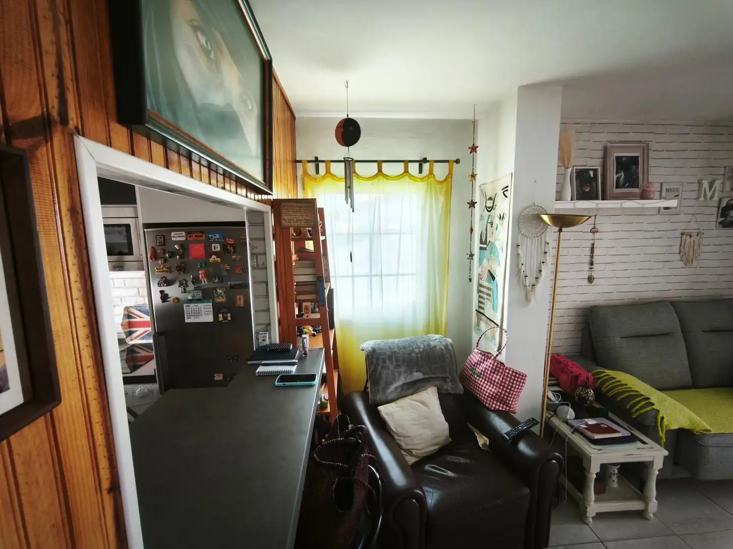Sala de estar de Ático en venta en San Andrés del Rabanedo con Calefacción, Terraza y Amueblado