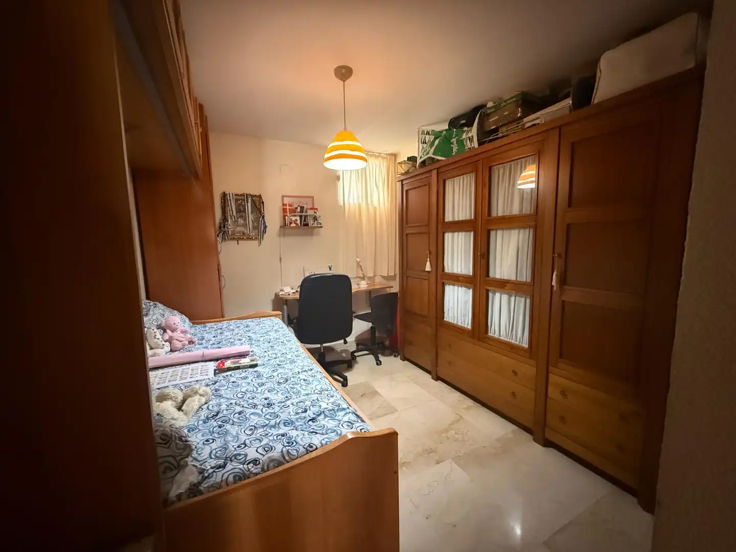 Habitación de Dúplex en venta en Huelva con Aire acondicionado y Calefacción
