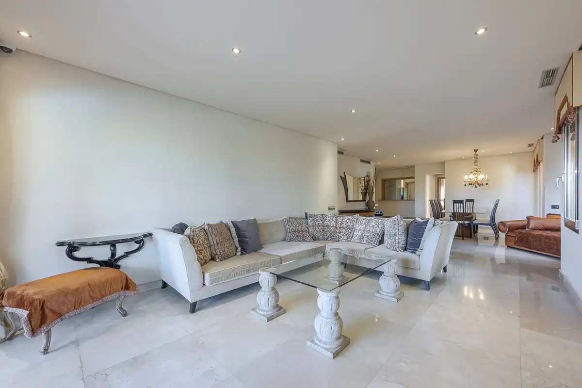 Piso con ascensor en venta en Milla de Oro, imagen 14