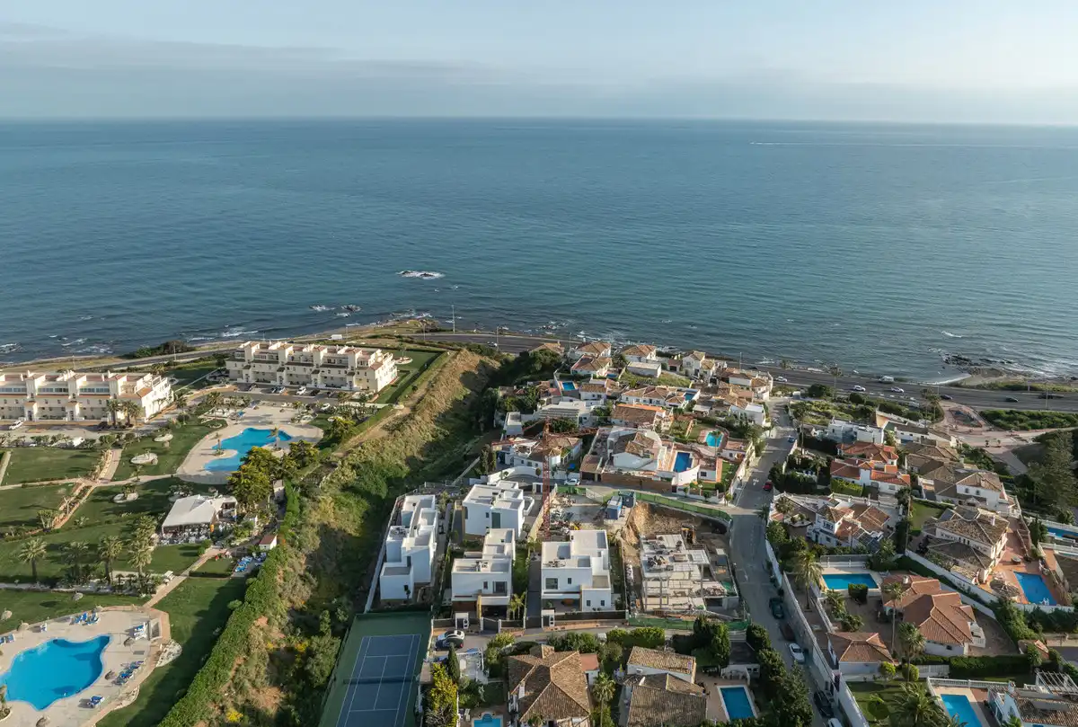 Detached house with pool for sale in El Faro de Calaburra - Chaparral, imagen 36
