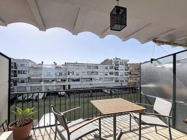 Apartament en venda a Carrer Alberes 191