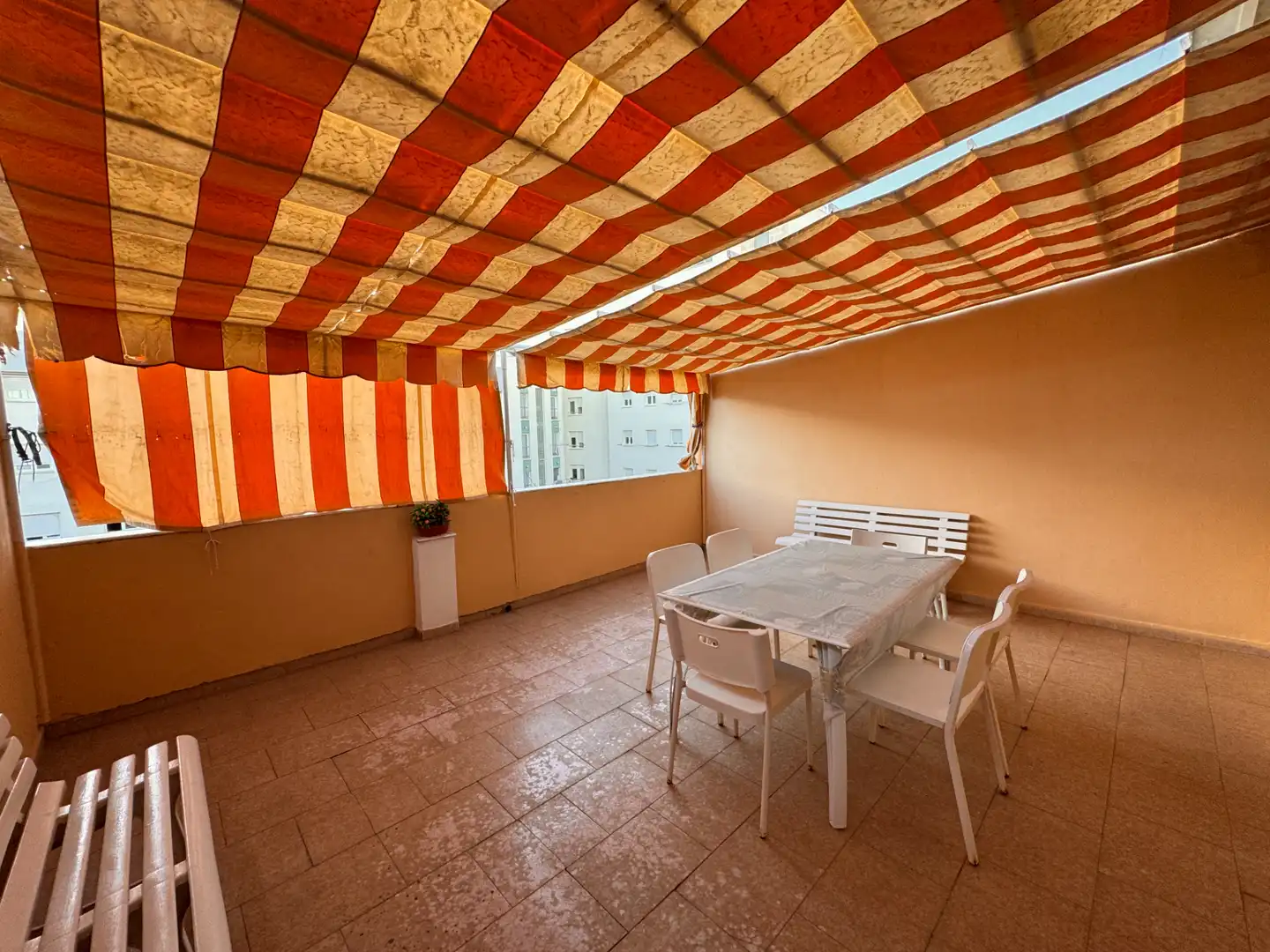 Terraza de Dúplex en venta en Cádiz con Terraza, Trastero y Amueblado
