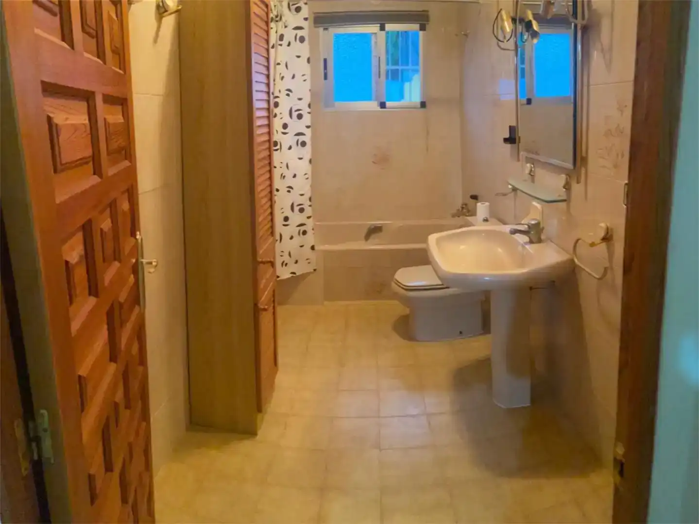 Baño de Piso en venta en La Nucia con Jardín privado y Piscina