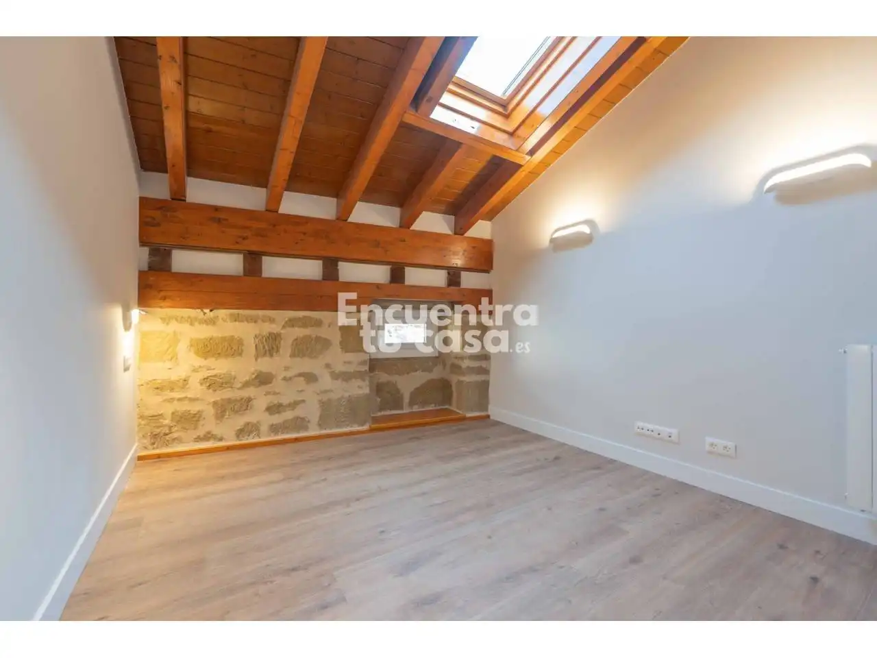 Maisonette zum Verkauf in Labastida / Bastida mit Heizung, Abstellraum und Alarm
