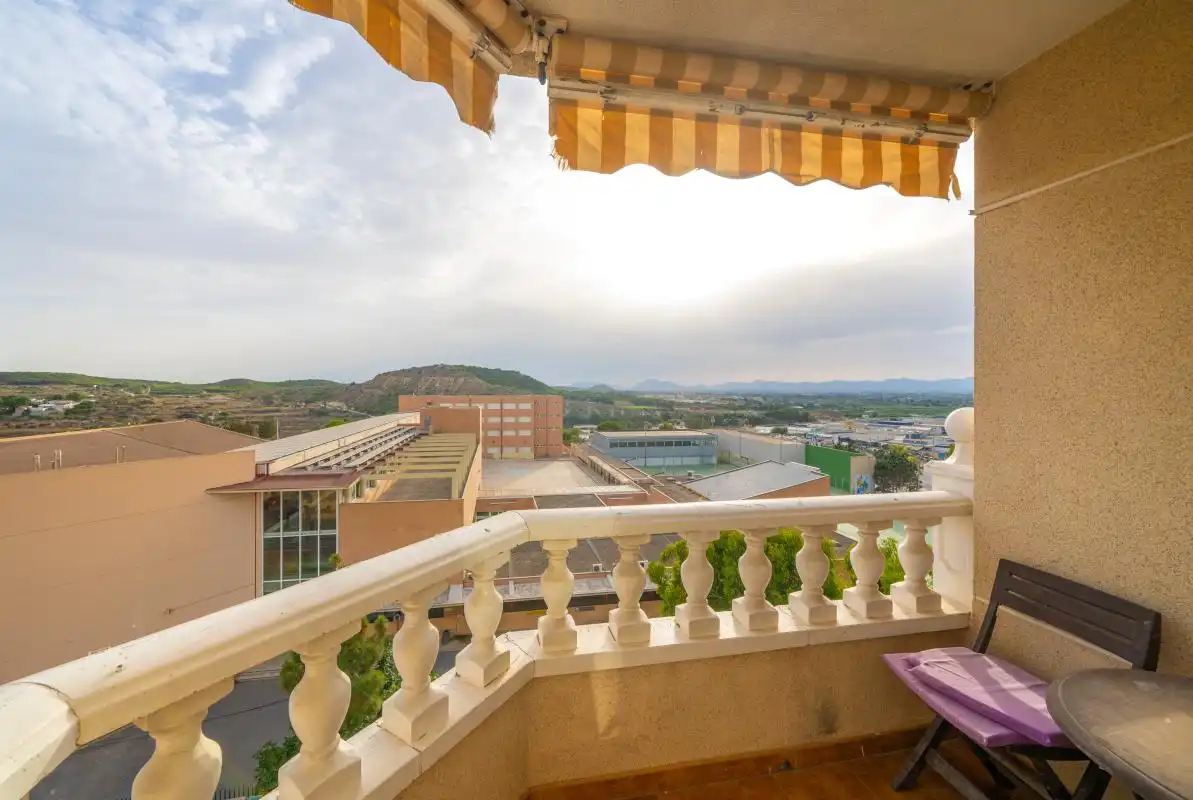 Terraza de Ático en venta en Guardamar del Segura con Aire acondicionado, Calefacción y Trastero