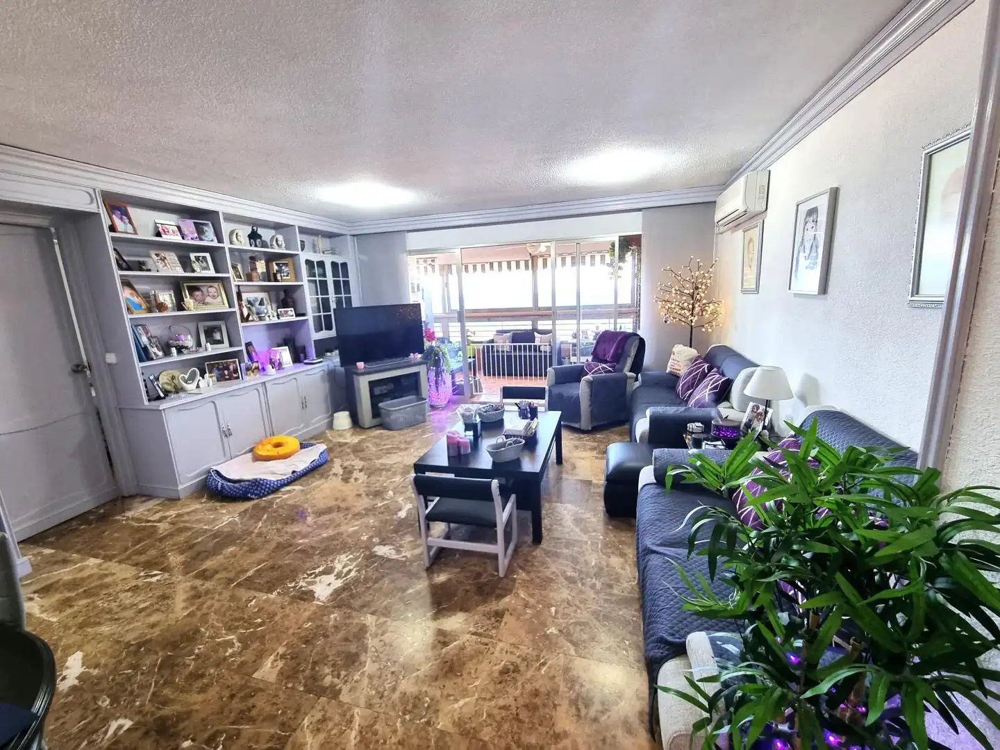 Sala de estar de Piso en venta en Alicante / Alacant con Aire acondicionado, Terraza y Trastero