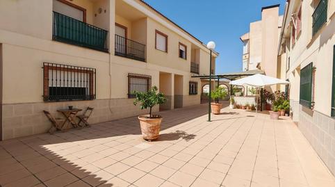 Foto 2 de Casa adosada en venda a Plaza Santa Isabel , Huétor Tájar, Granada