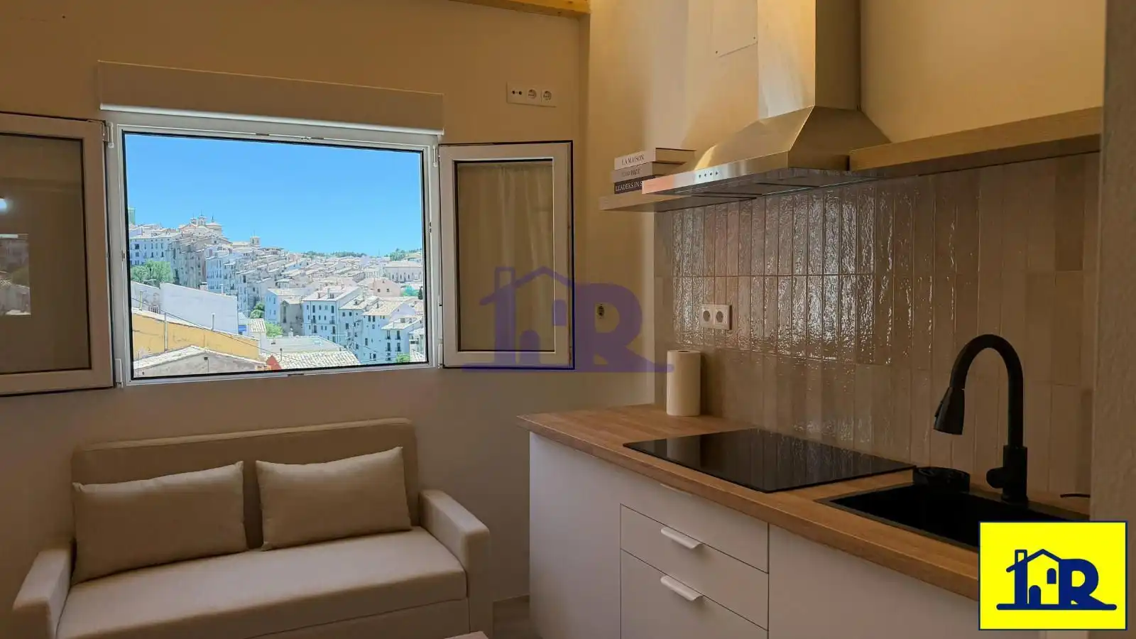 Bedroom of Houses for sale in Cuenca  with Heating and Furnished