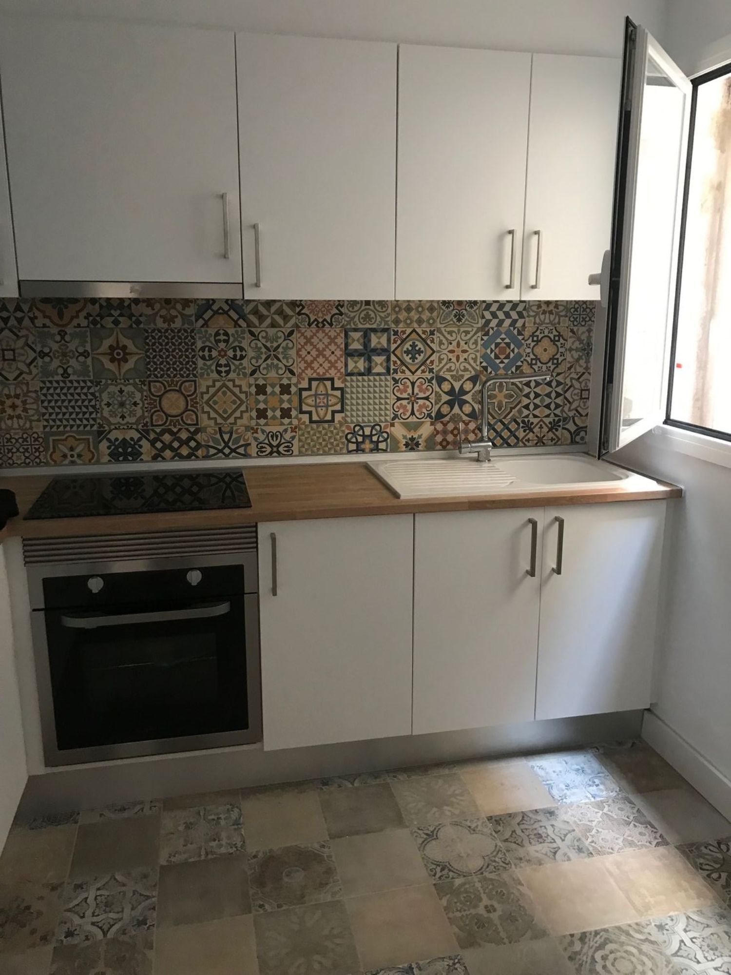 Kitchen of Flat to rent in  Barcelona Capital  with Heating and Furnished