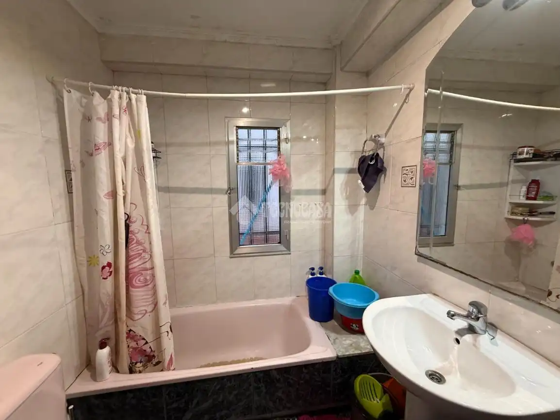 Baño de Piso en venta en Gijón 