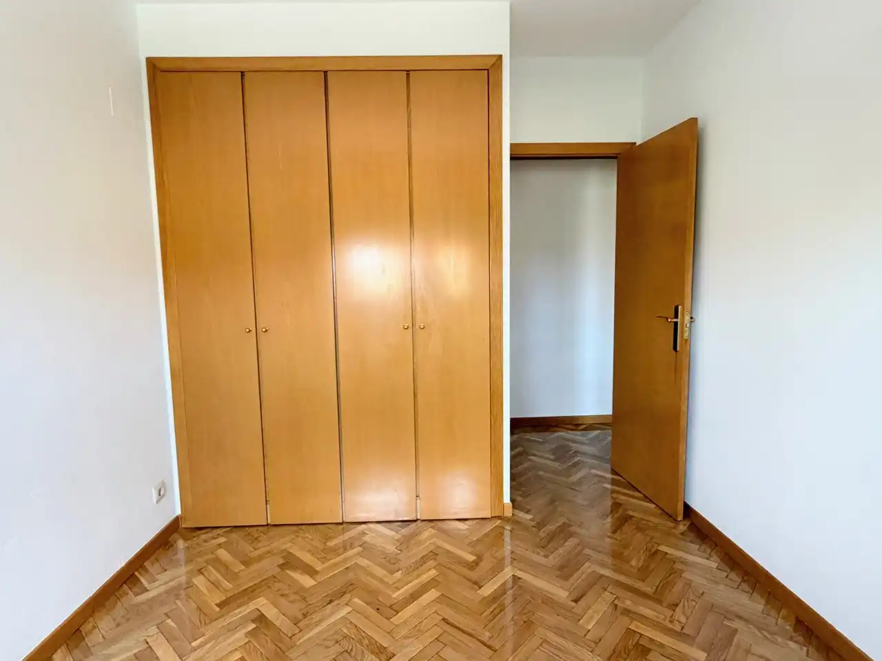 Bedroom of Flat for rent in Boadilla del Monte  with Heating, Parquet flooring and Terrace