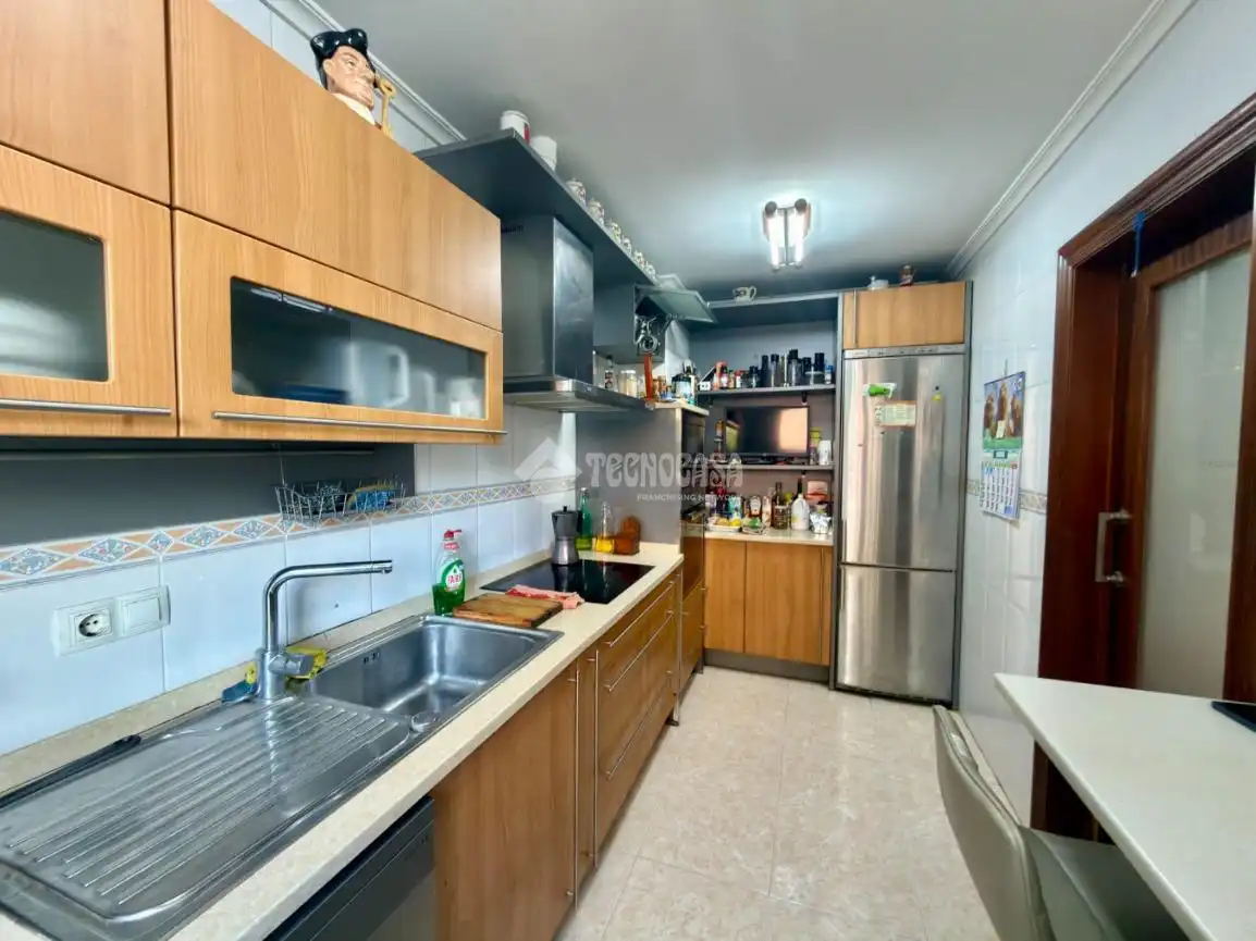 Kitchen of Detached homes for sale in Camargo
