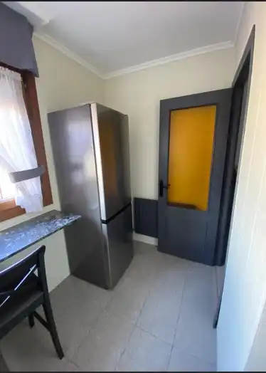 Cocina de Apartamento en venta en Gijón  con Calefacción, Parquet y Trastero