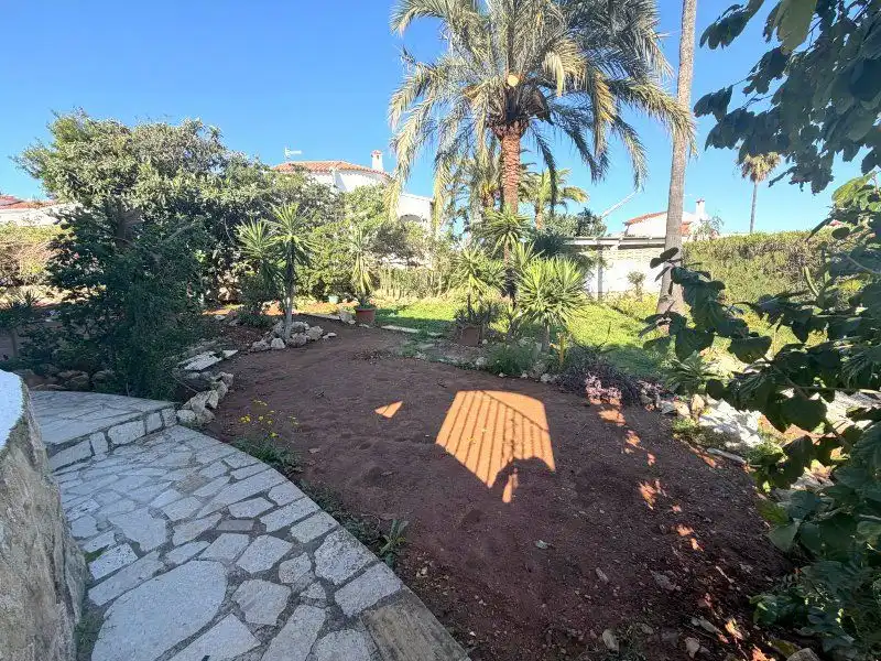 Garten von Haus oder Chalet zum Verkauf in Dénia mit Klimaanlage, Privatgarten und Terrasse