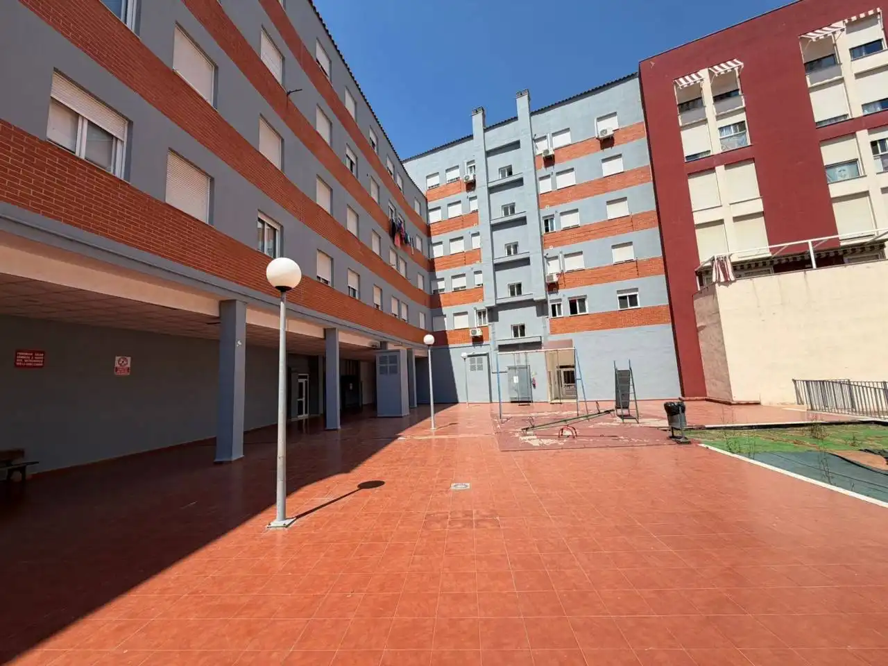 Exterior view of Flat for sale in Castellón de la Plana / Castelló de la Plana  with Heating, Storage room and Furnished