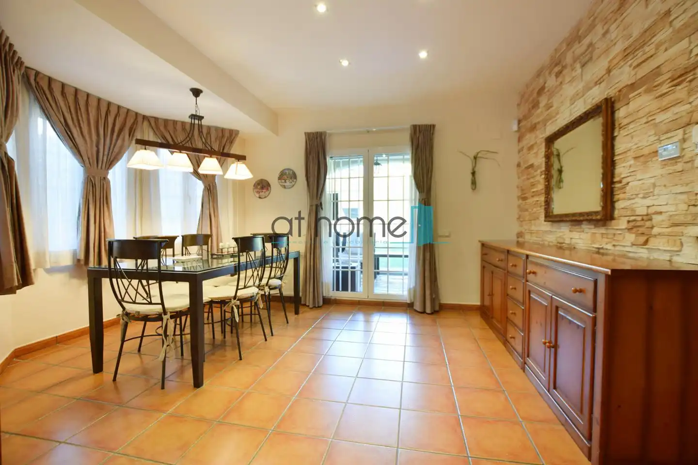 Casa amb terrassa de lloguer a Avenida Retor Emilio Bayarri, imagen 7