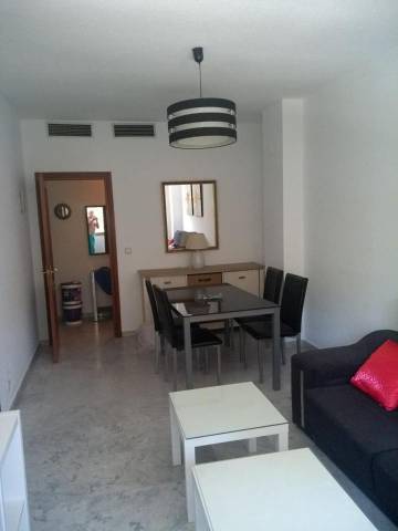 Piso en Alquiler en La Buhaira