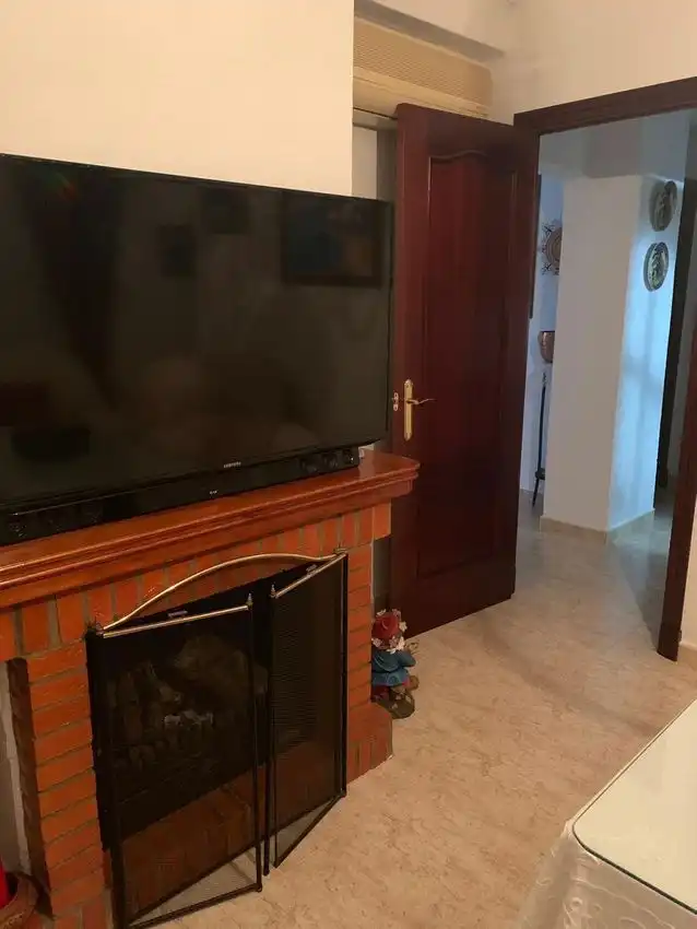 Sala d'estar de Casa adosada en venda en Arcos de la Frontera amb Aire condicionat