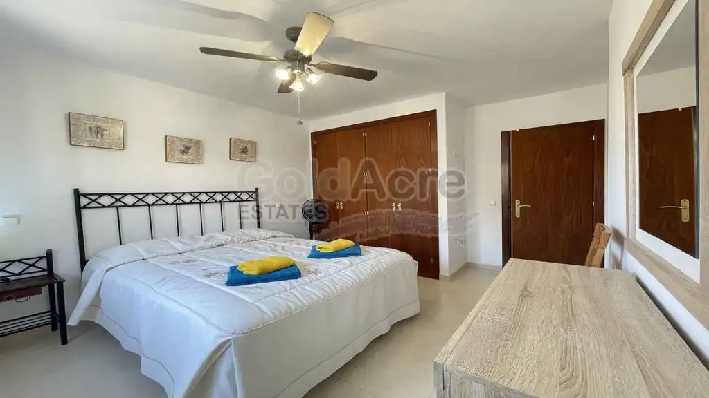 Bedroom of Houses for sale in La Oliva