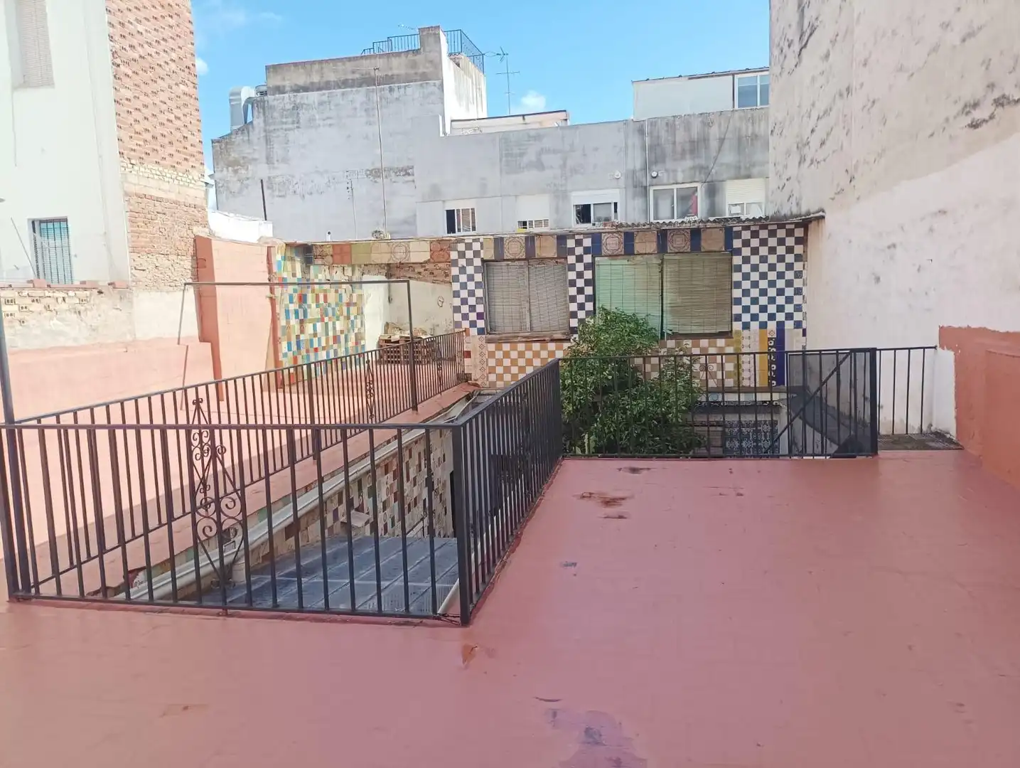 Casa adosada en venta en Viñuela - Rescatado
