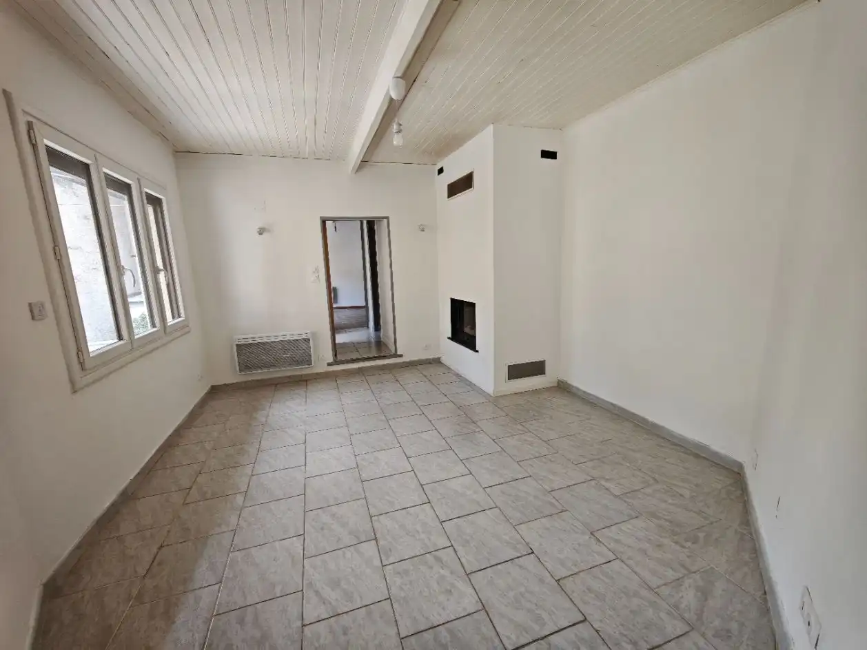 Casa aparellada amb piscina en venda a Osseja Ouest 427, imagen 2