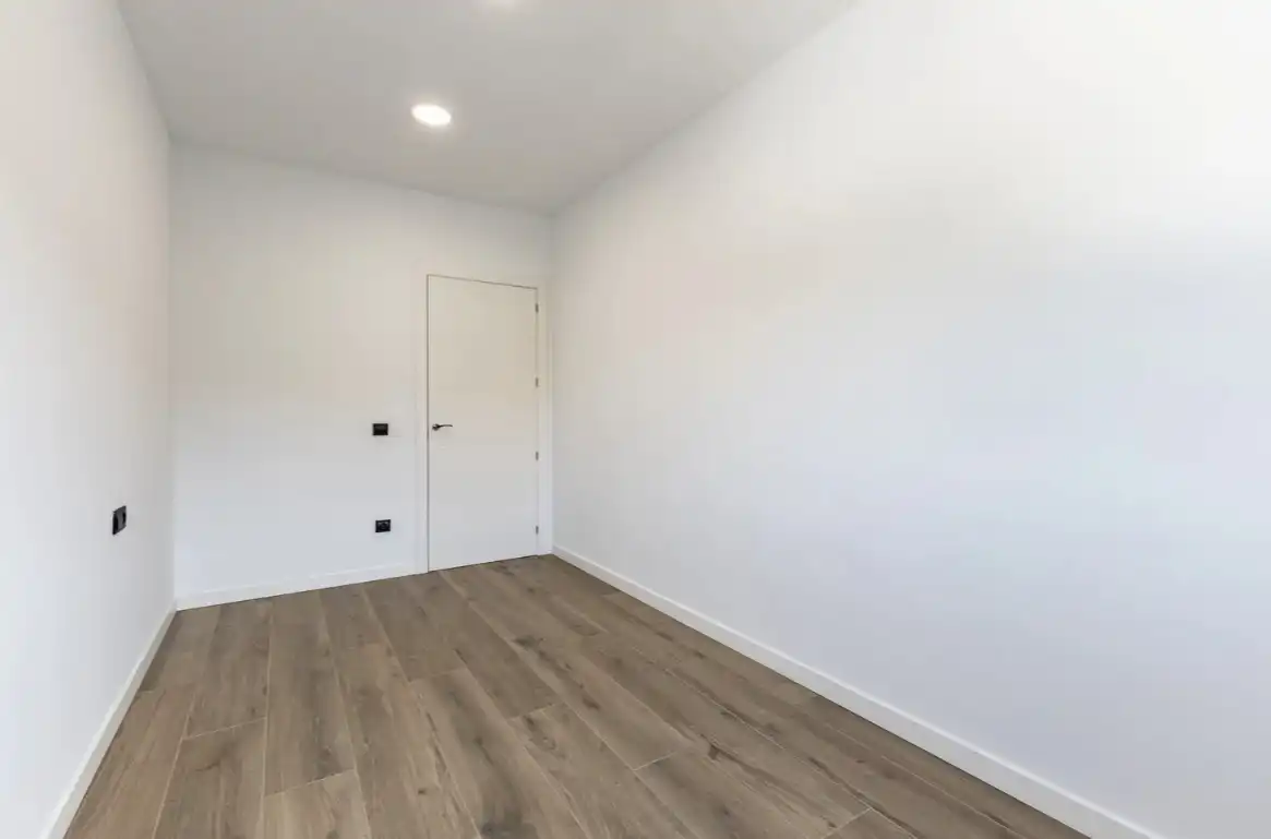 New build Terraced house with garden for sale in Carrer del Pintor Guàrdia, imagen 29