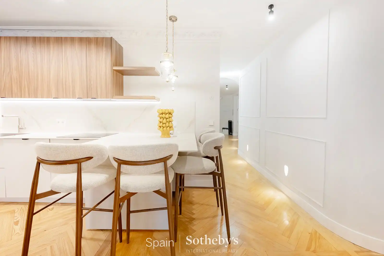 Dining room of Apartments for sale in Madrid  with Air Conditioner and Heating