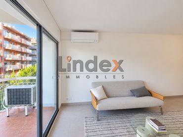 Appartamento con balcone in vendita a Ronda d'Alfons X el Savi