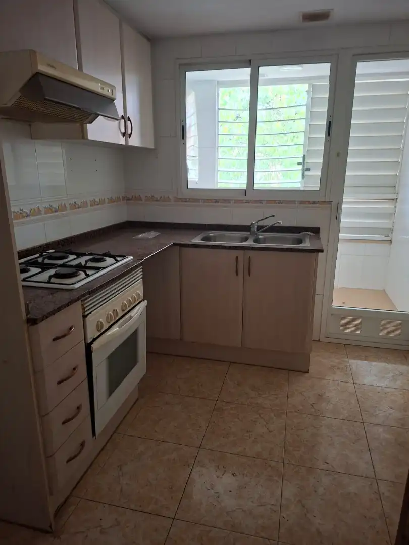 Piso en venta en Carrer Amics del Corpus, 17, Barrio de Benicalap