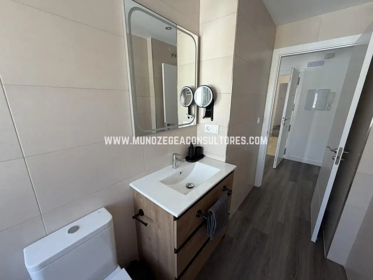 Badezimmer von Haus oder Chalet zur Miete in Rute mit Klimaanlage und Möbliert