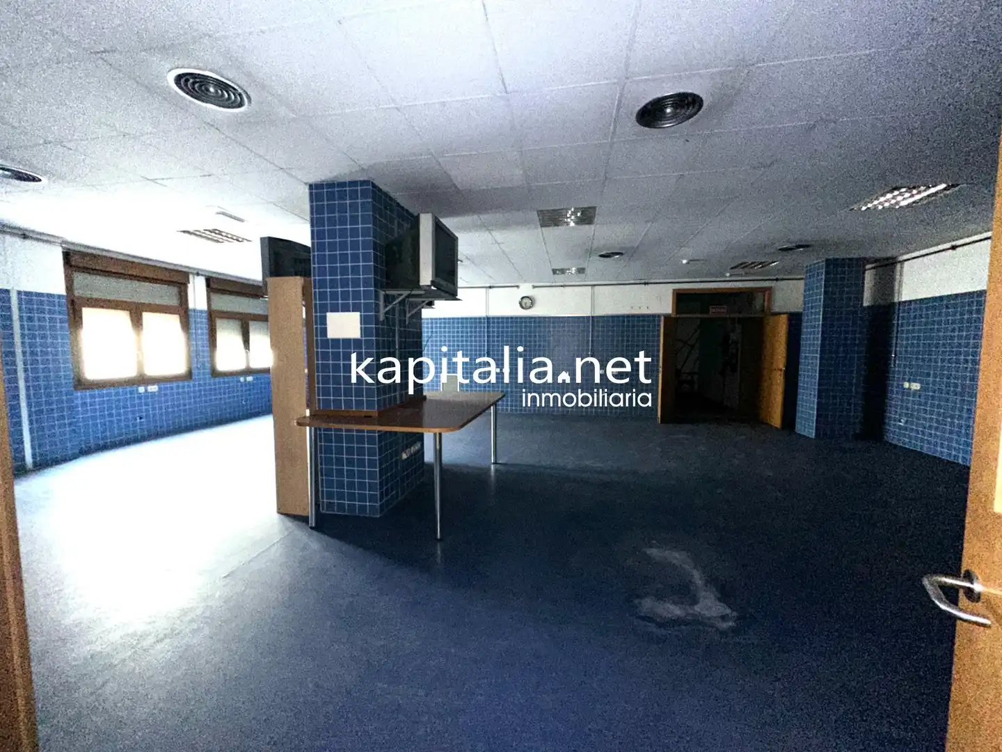 Business premises for sale in Sant Josep - Zona Hospital, imagen 17