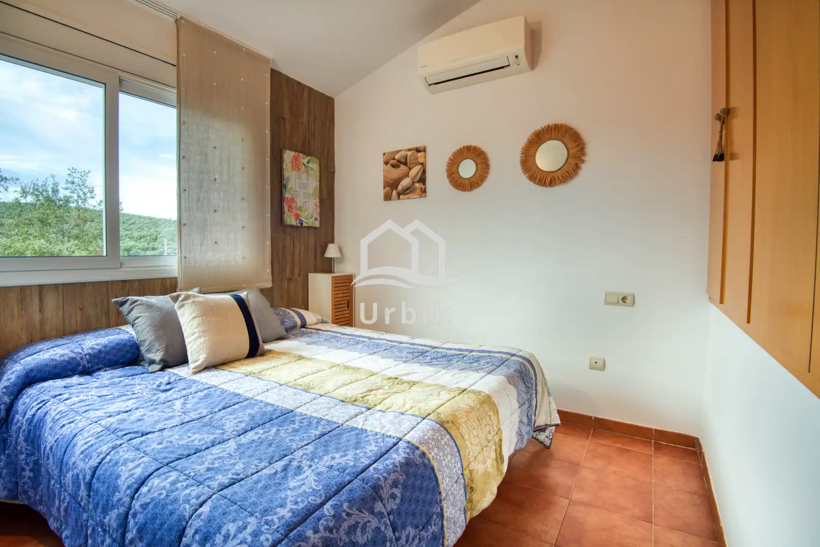 Habitación de Casa adosada en venta en Castell d'Aro, Platja d'Aro i s'Agaró con Aire acondicionado, Calefacción y Jardín privado
