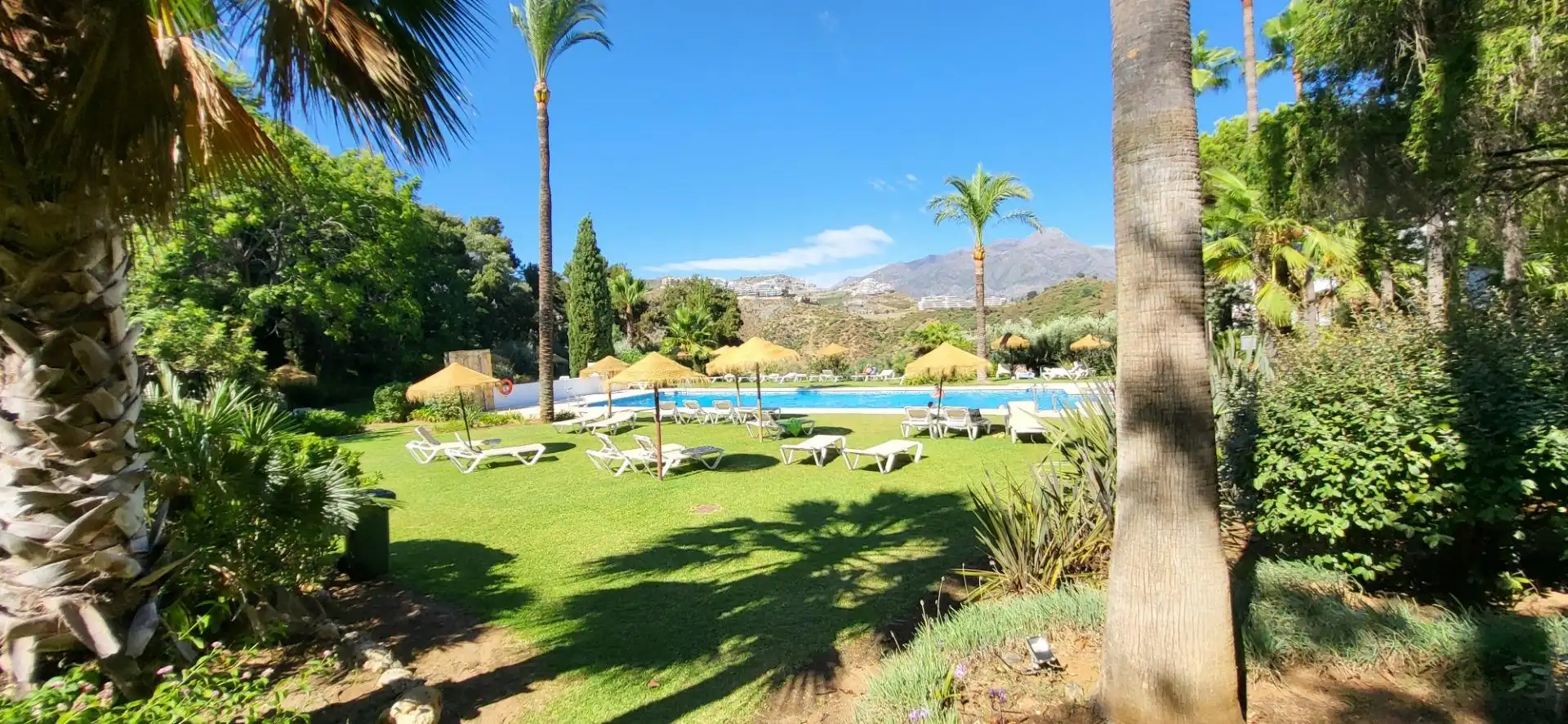 Garden of Apartments for rent in Benahavís  with Air Conditioner, Heating and Private garden