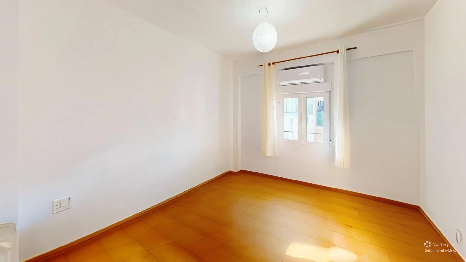 Bedroom of Flat for sale in Alicante / Alacant  with Air Conditioner and Furnished