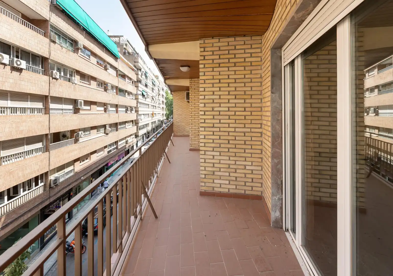 Terrassa de Pis en venda en Granada amb Calefacció, Parquet i Terrassa