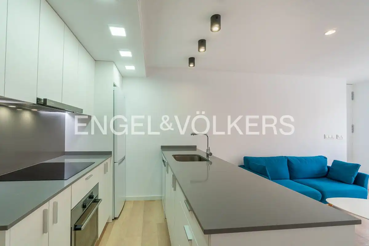 Cuina de Àtic de lloguer en Torrevieja amb Calefacció