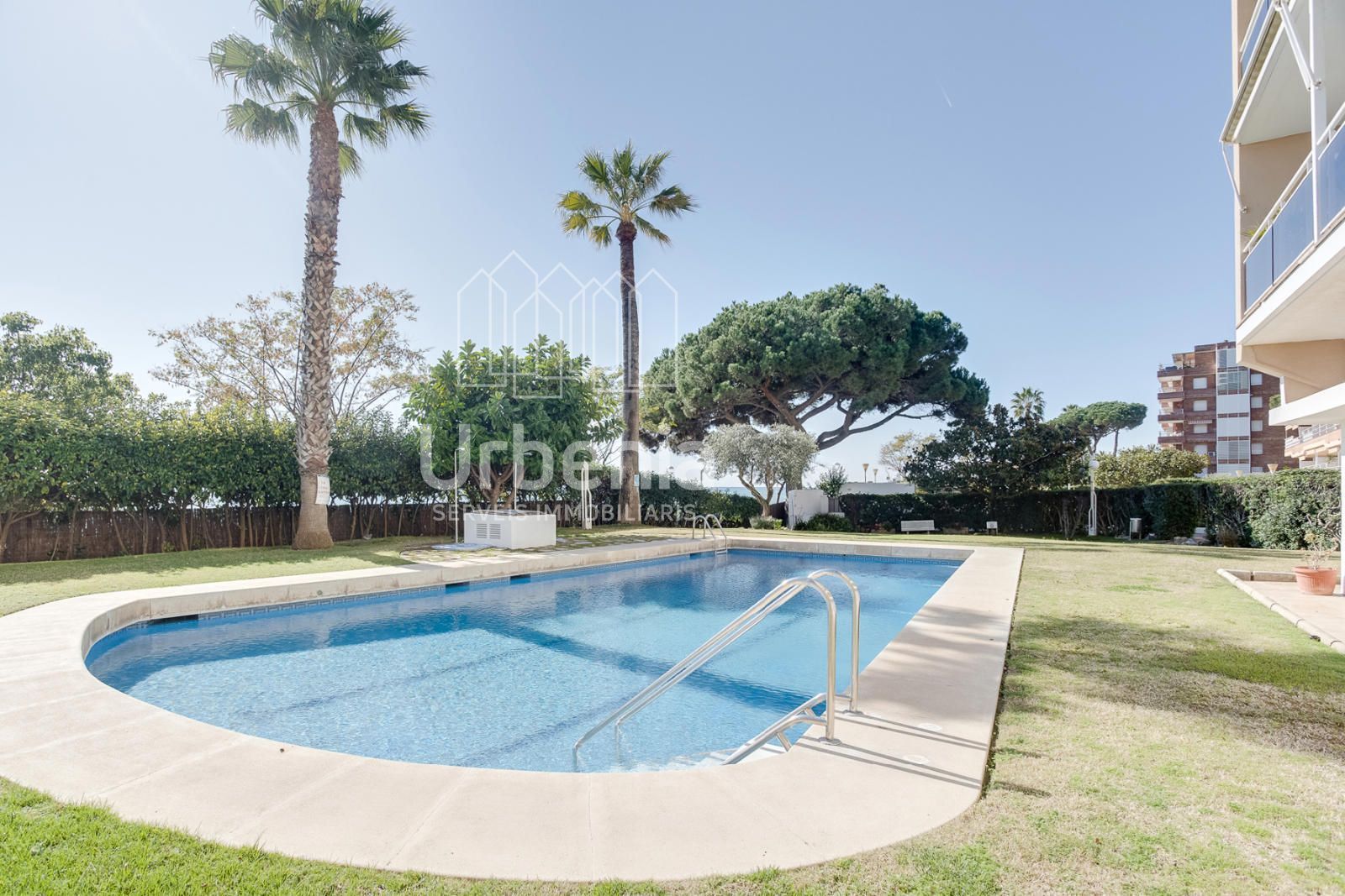 Swimming pool of Apartment for sale in Sant Vicenç de Montalt  with Air Conditioner, Terrace and Swimming Pool